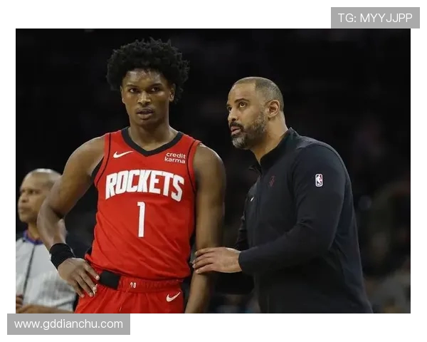 乌度卡对替补球员信任不足 谢泼德表现低迷因雷霆实力强劲 乌度卡对替补球员信任不足 谢泼德表现低迷因雷霆实力强劲